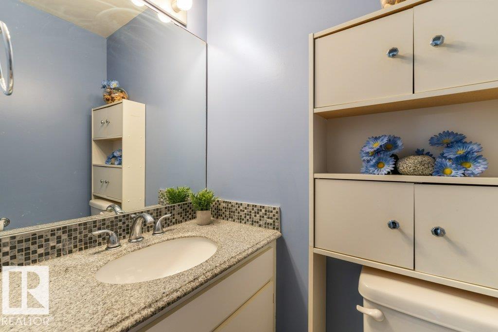 #228 95 MCKENNEY AV - 15
