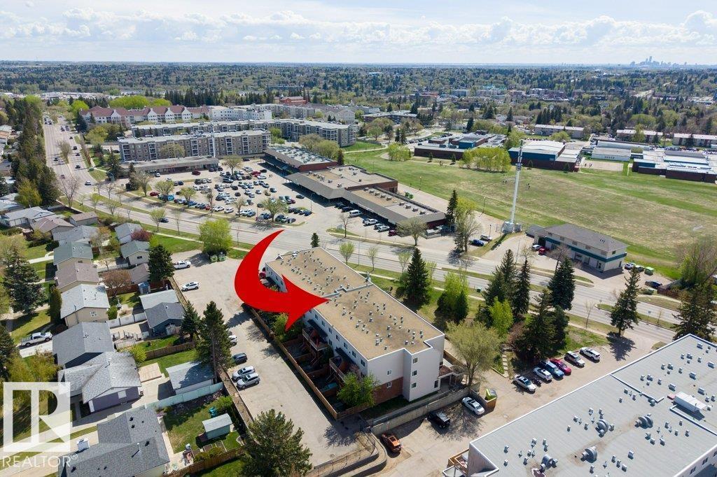 #228 95 MCKENNEY AV - 23