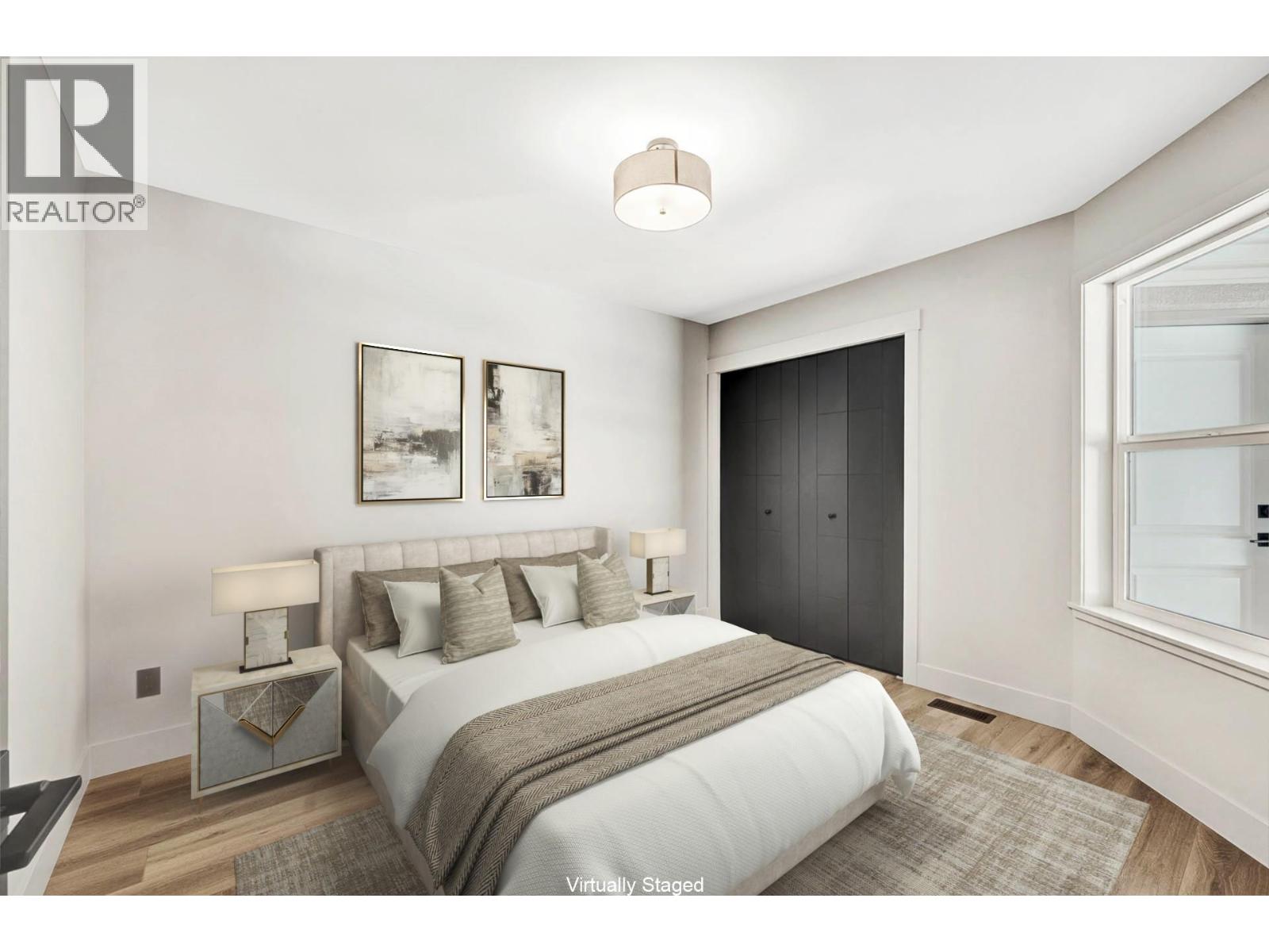 #27 312 ARBUTUS Street - 26