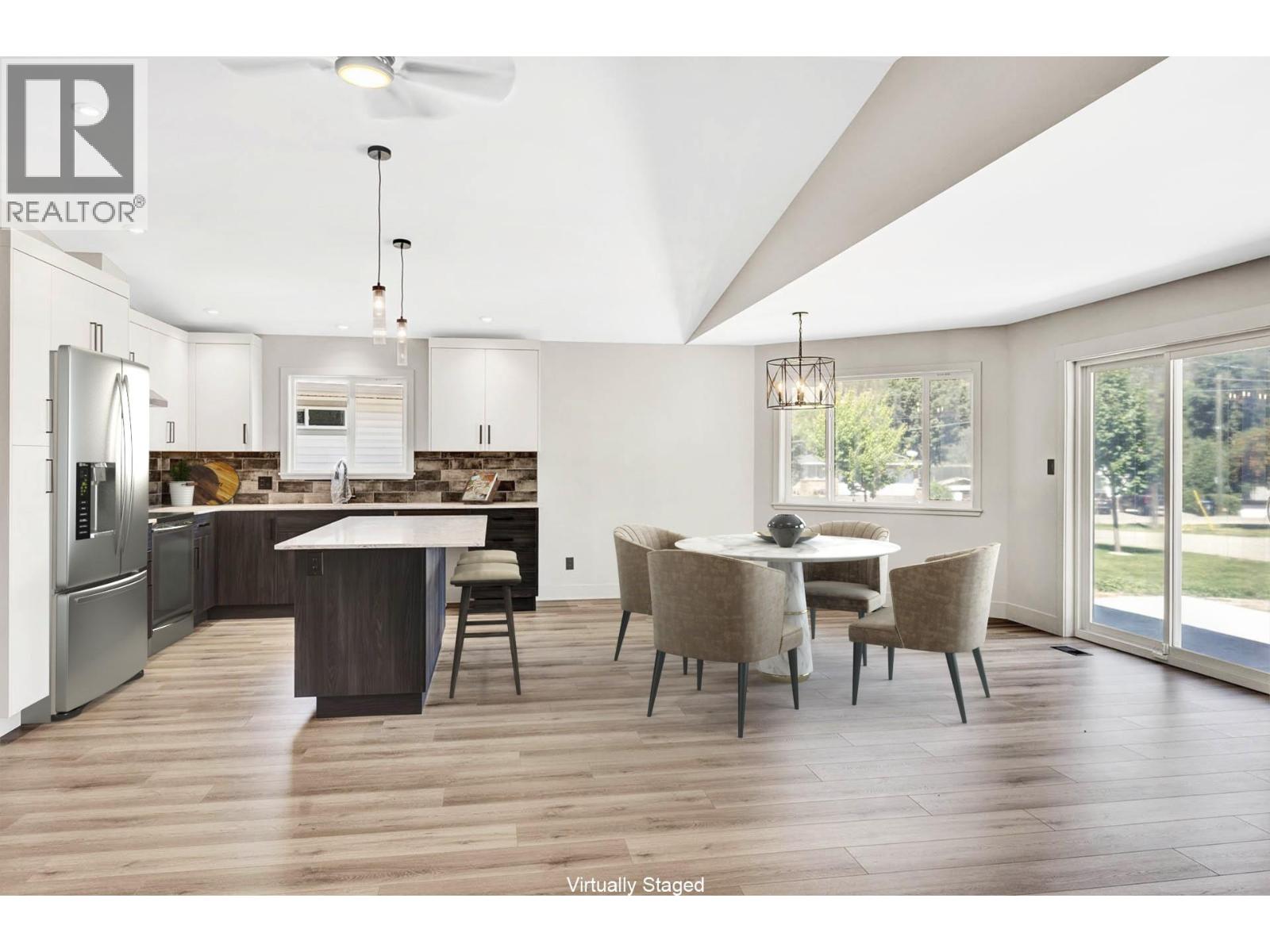 #27 312 ARBUTUS Street - 28