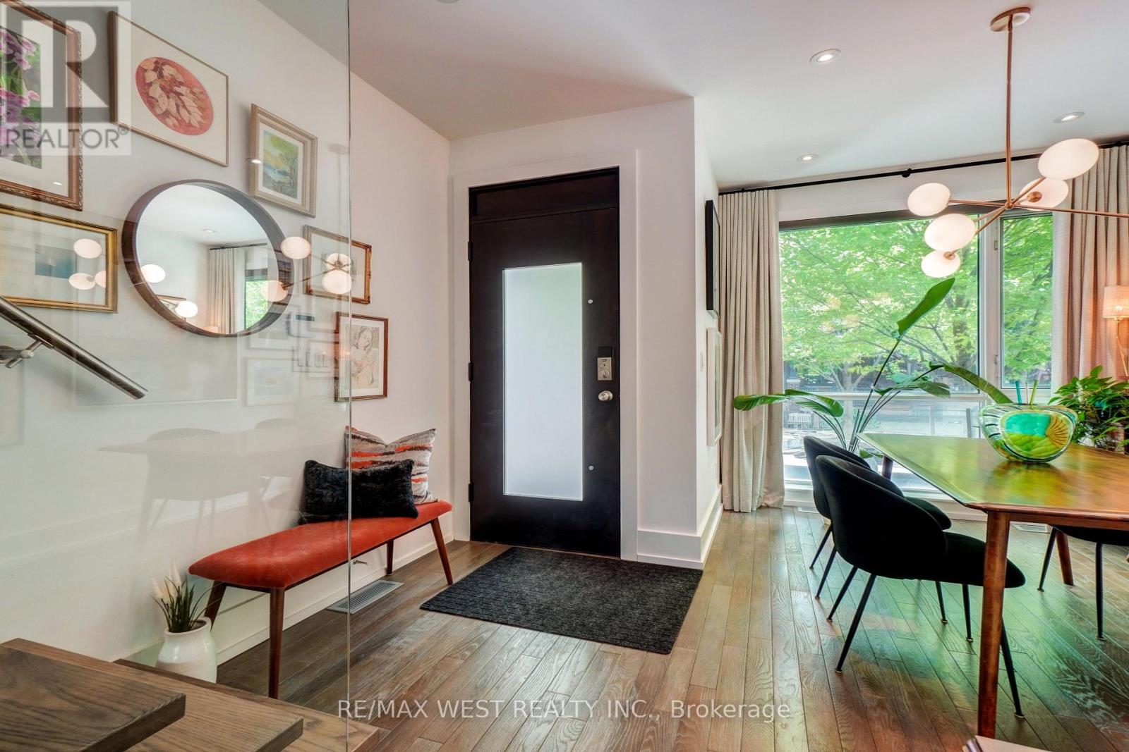 #11 66 HAVELOCK STREET - Image 2