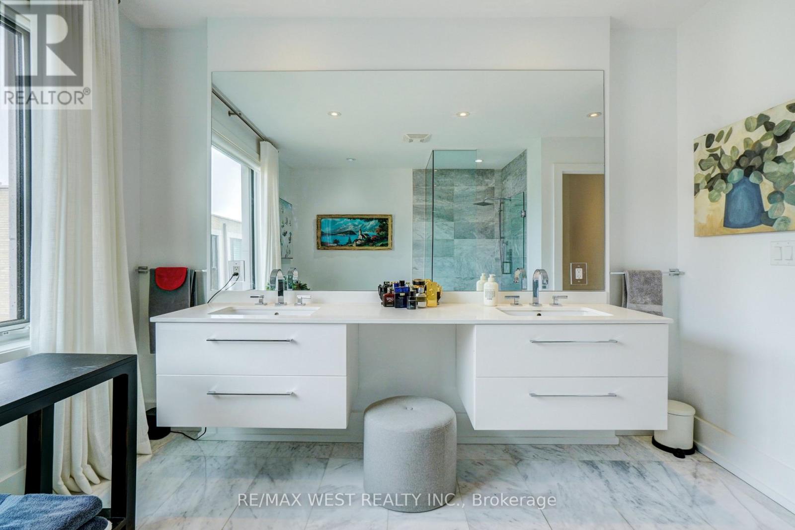 #11 66 HAVELOCK STREET - 29