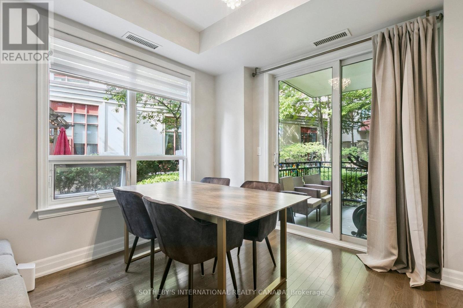 #102 15 REAN DRIVE - 8