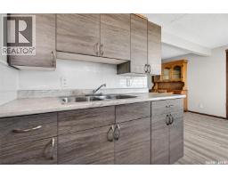 504 Loney Avenue, South Lake, SK S0H2X0 Photo 30