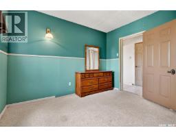 504 Loney Avenue, South Lake, SK S0H2X0 Photo 8