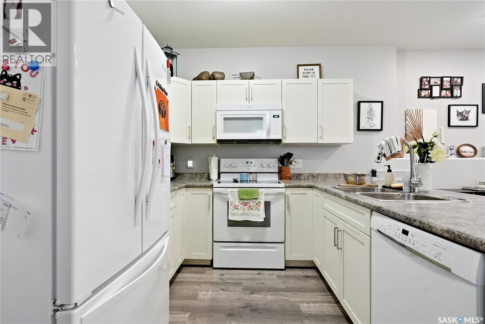 415 Boykowich STREET - 39