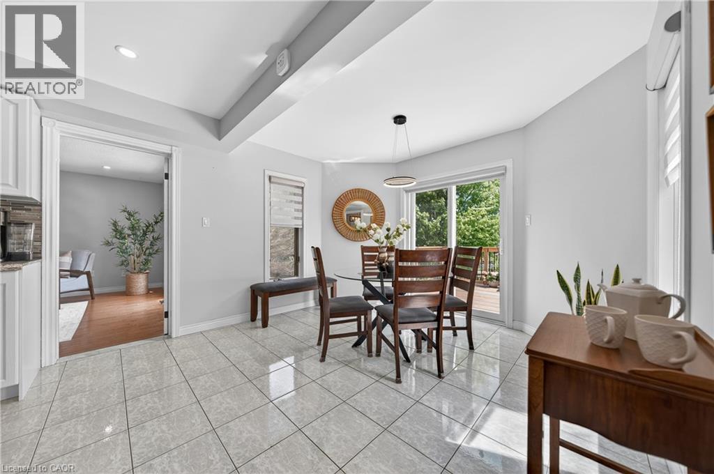 111 HUME Drive - 9