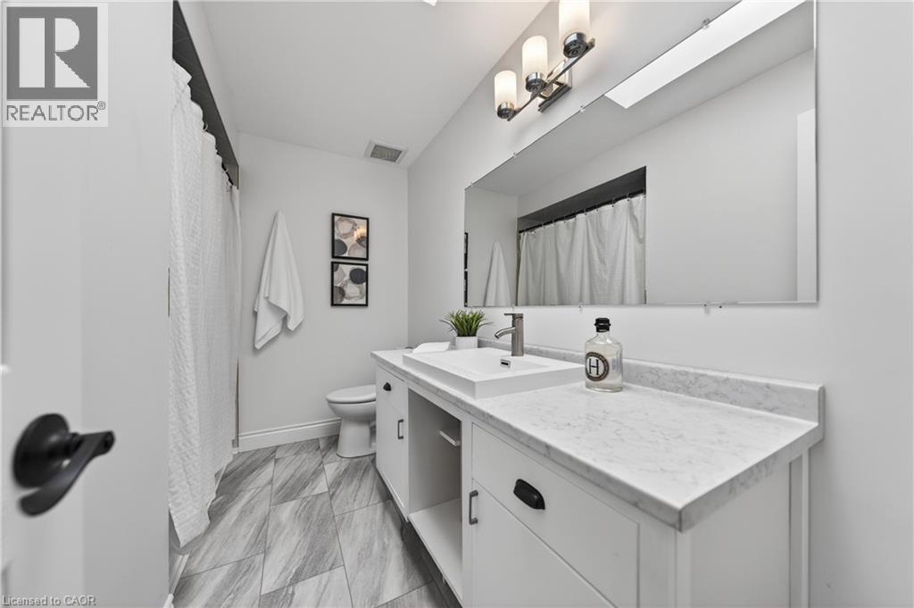 111 HUME Drive - 29