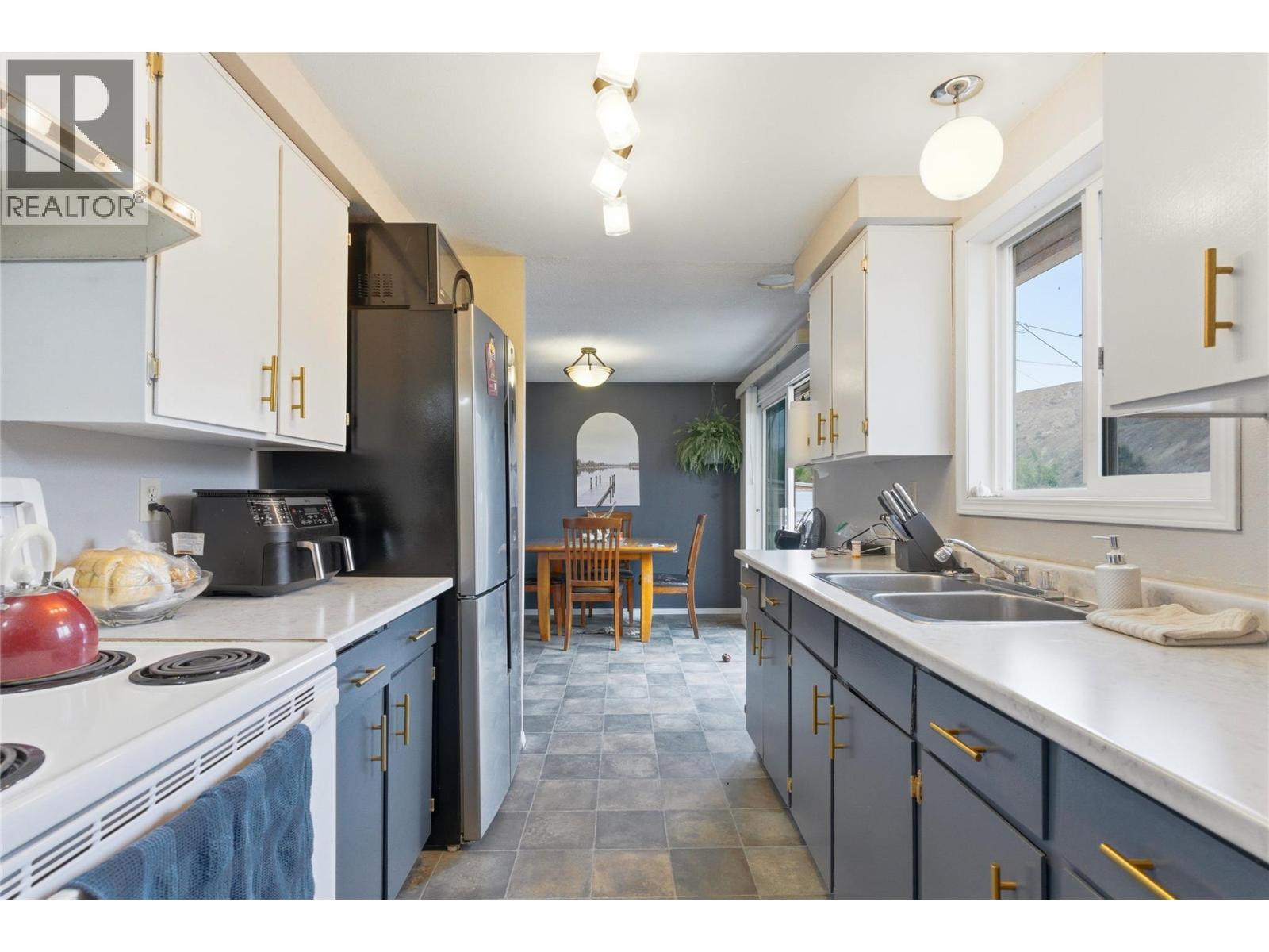 421 TINGLEY Street - 16