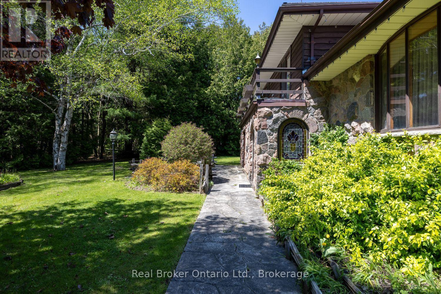 4301 SQUAIR ROAD - 7