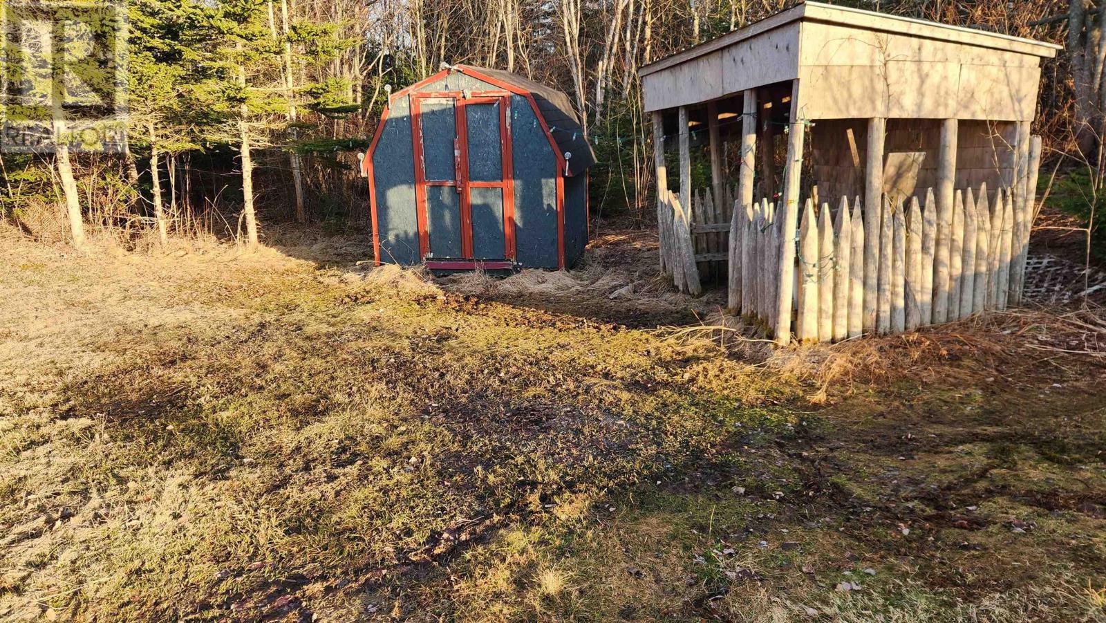 2490 Davidson Street - 22