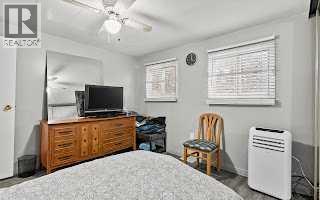 286, 3223 83 Street NW - 19