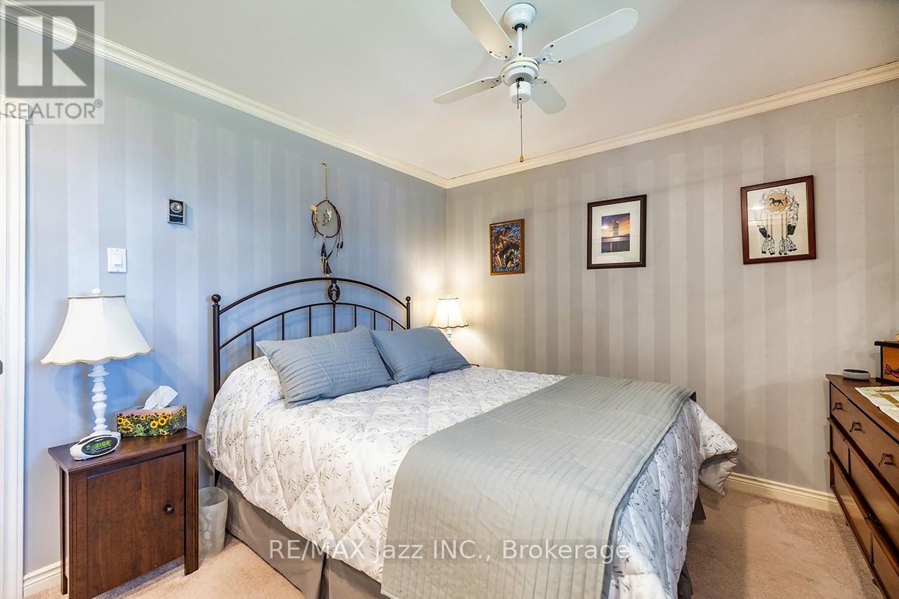 835 CEDAR GLEN ROAD - 23