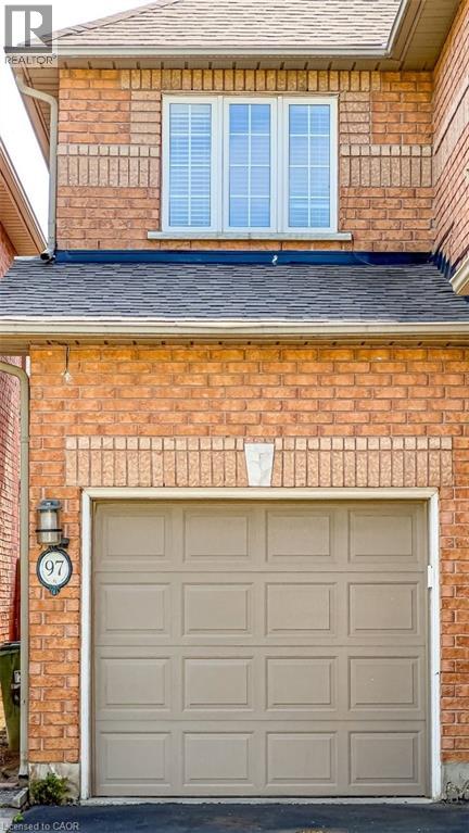 97 PEACHWOOD Crescent - Image 3