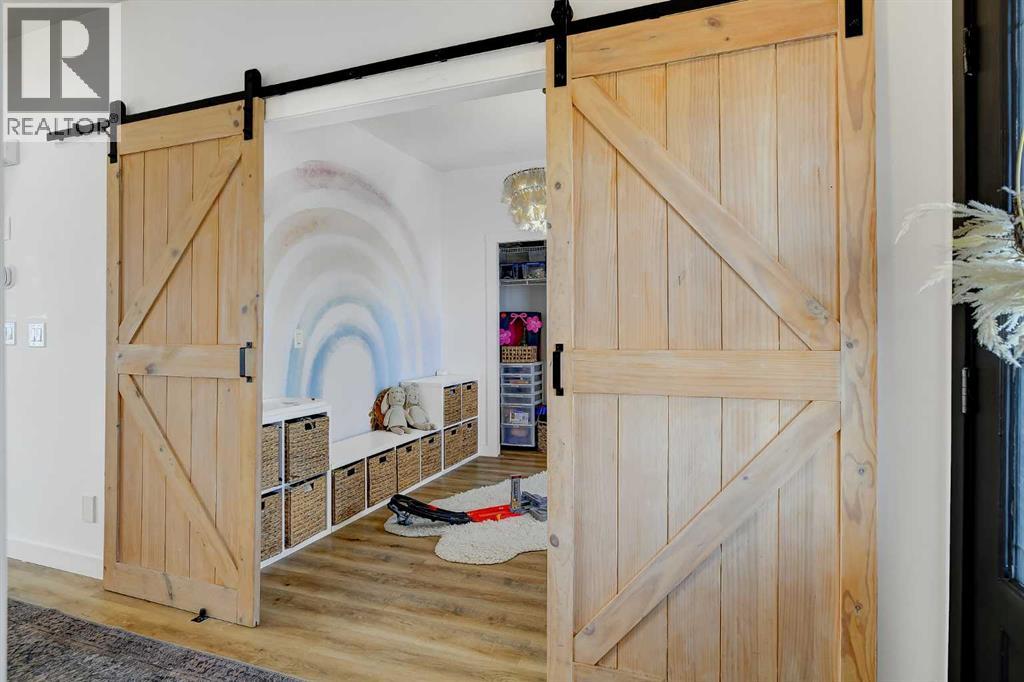 291 Pinnacle Drive - Image 3