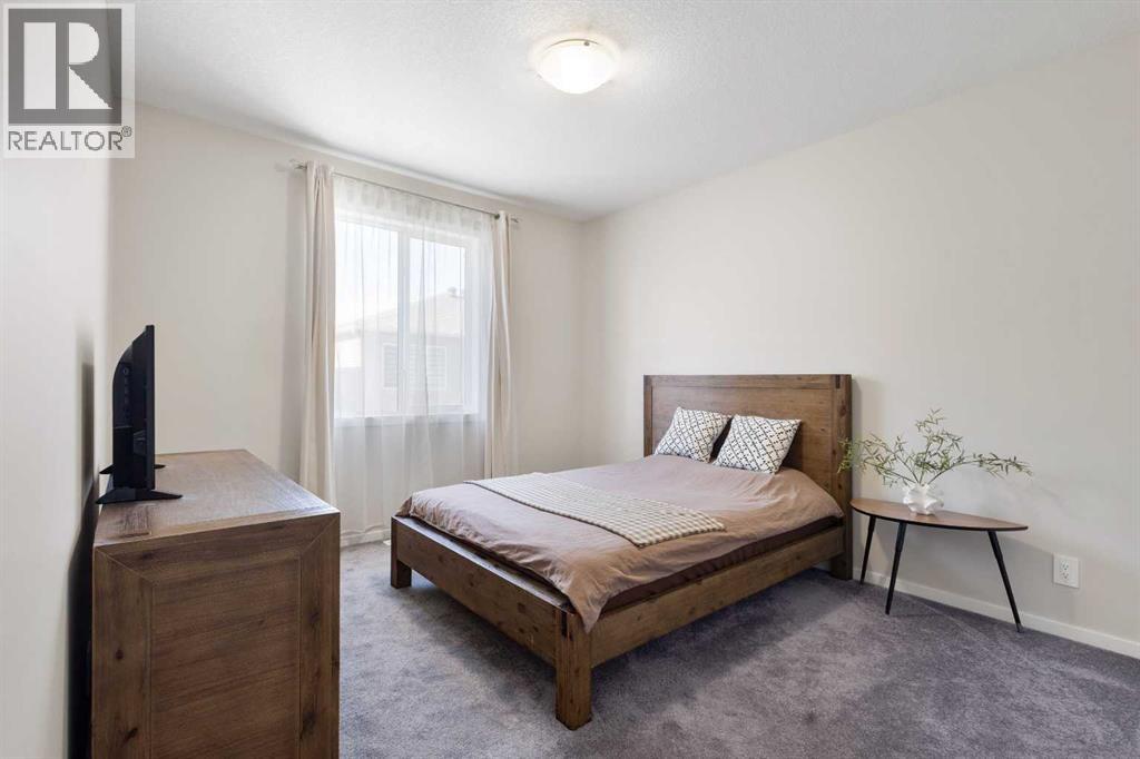 33 Carringham Heights NW - 26