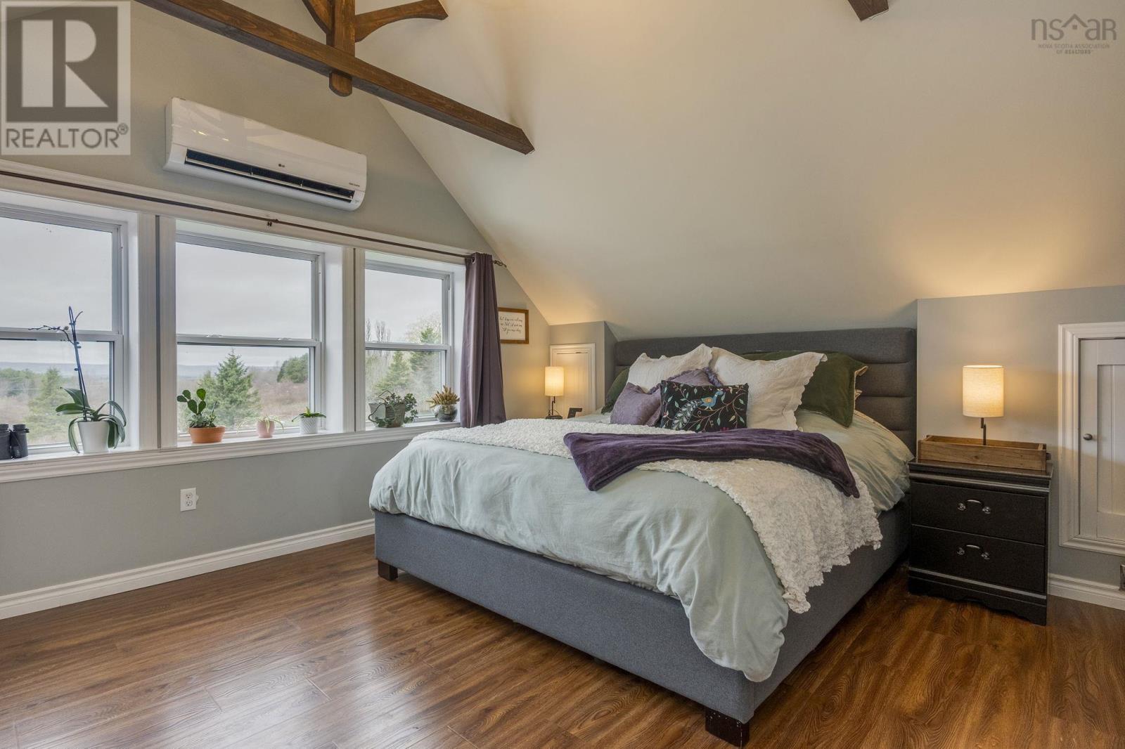 683 Messenger Road - 28