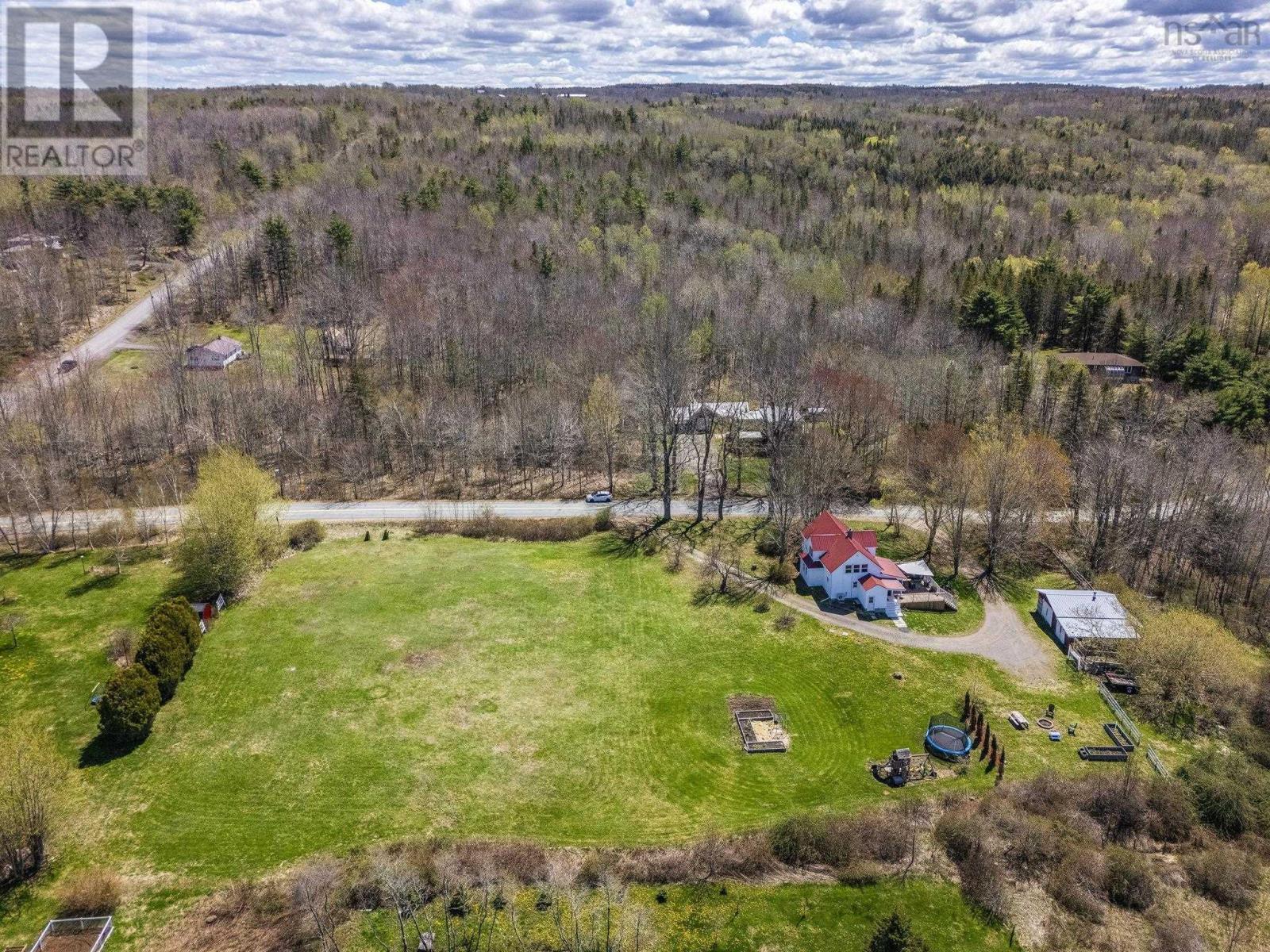 683 Messenger Road - 48