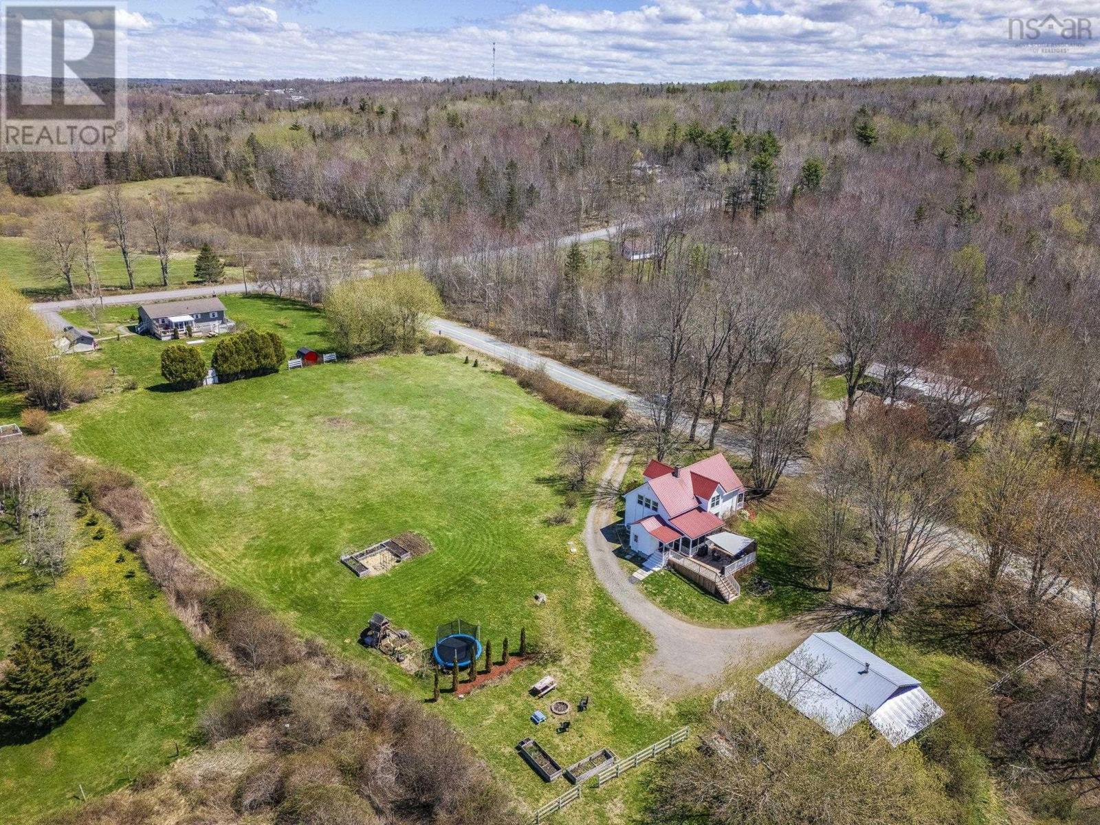 683 Messenger Road - 46