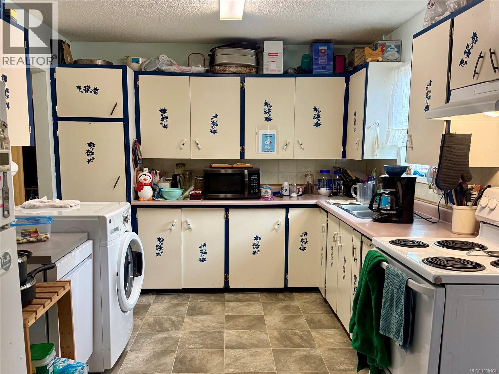 2980 George St - 3