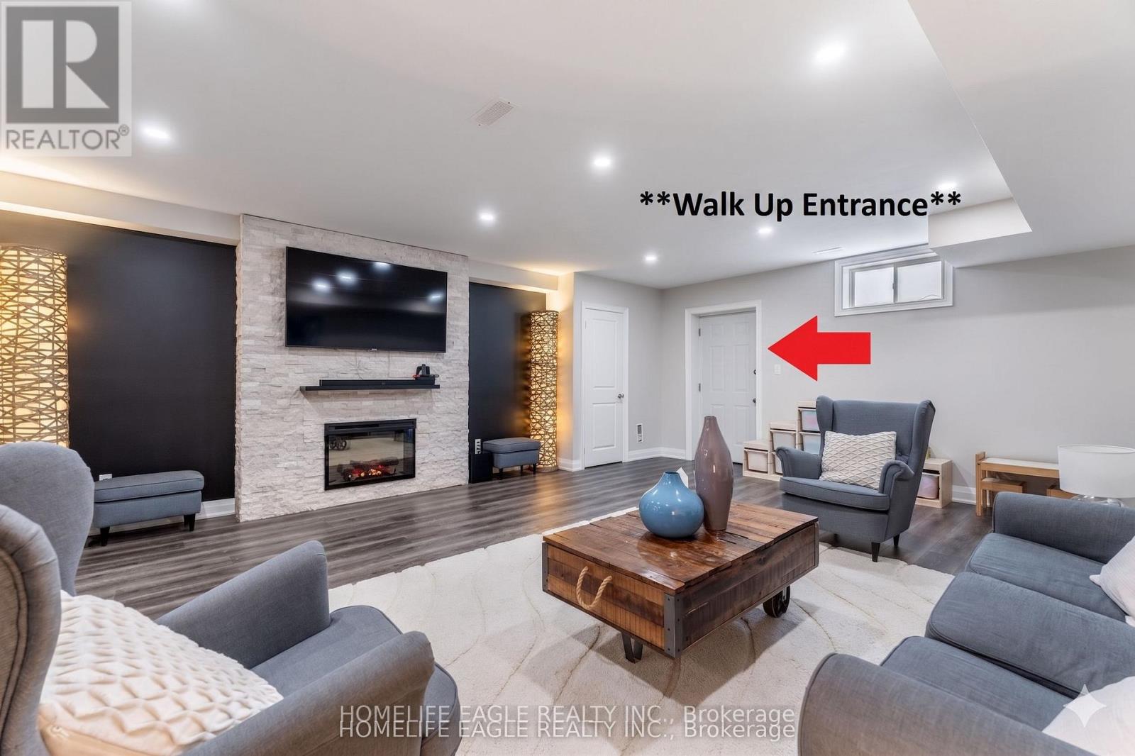97B CRAIGLEE DRIVE - 19