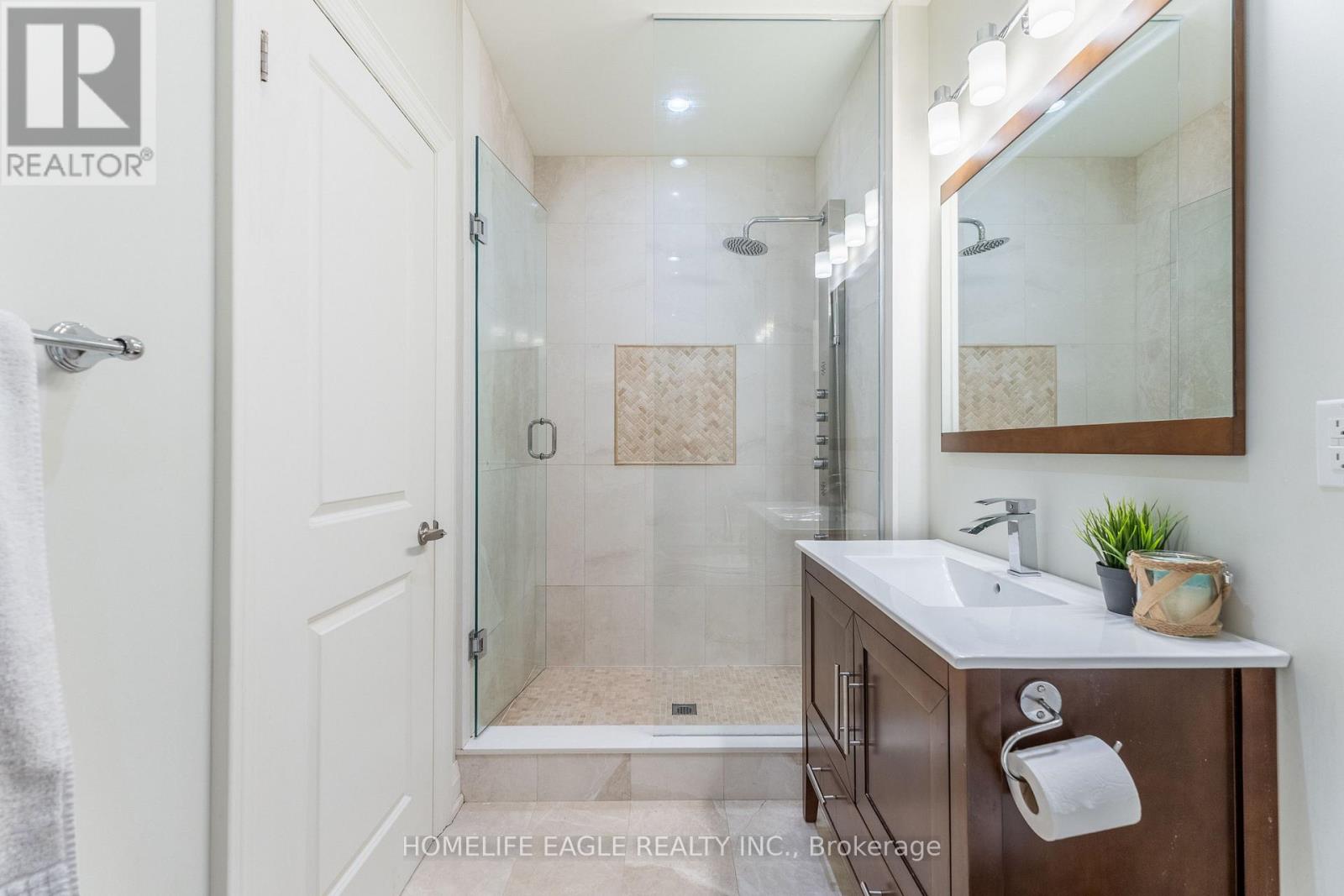 97B CRAIGLEE DRIVE - 11