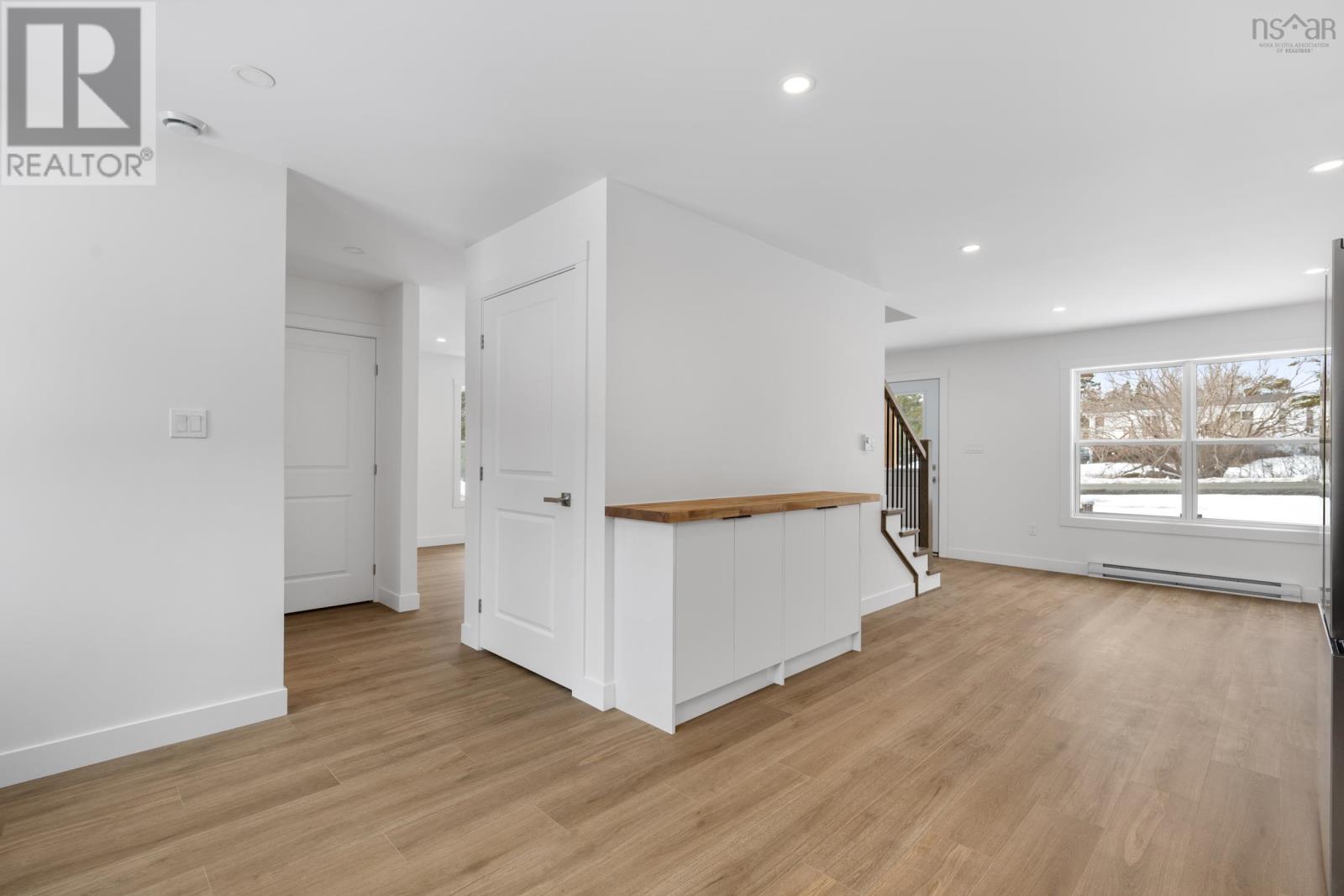 125 Burkes Road - 20