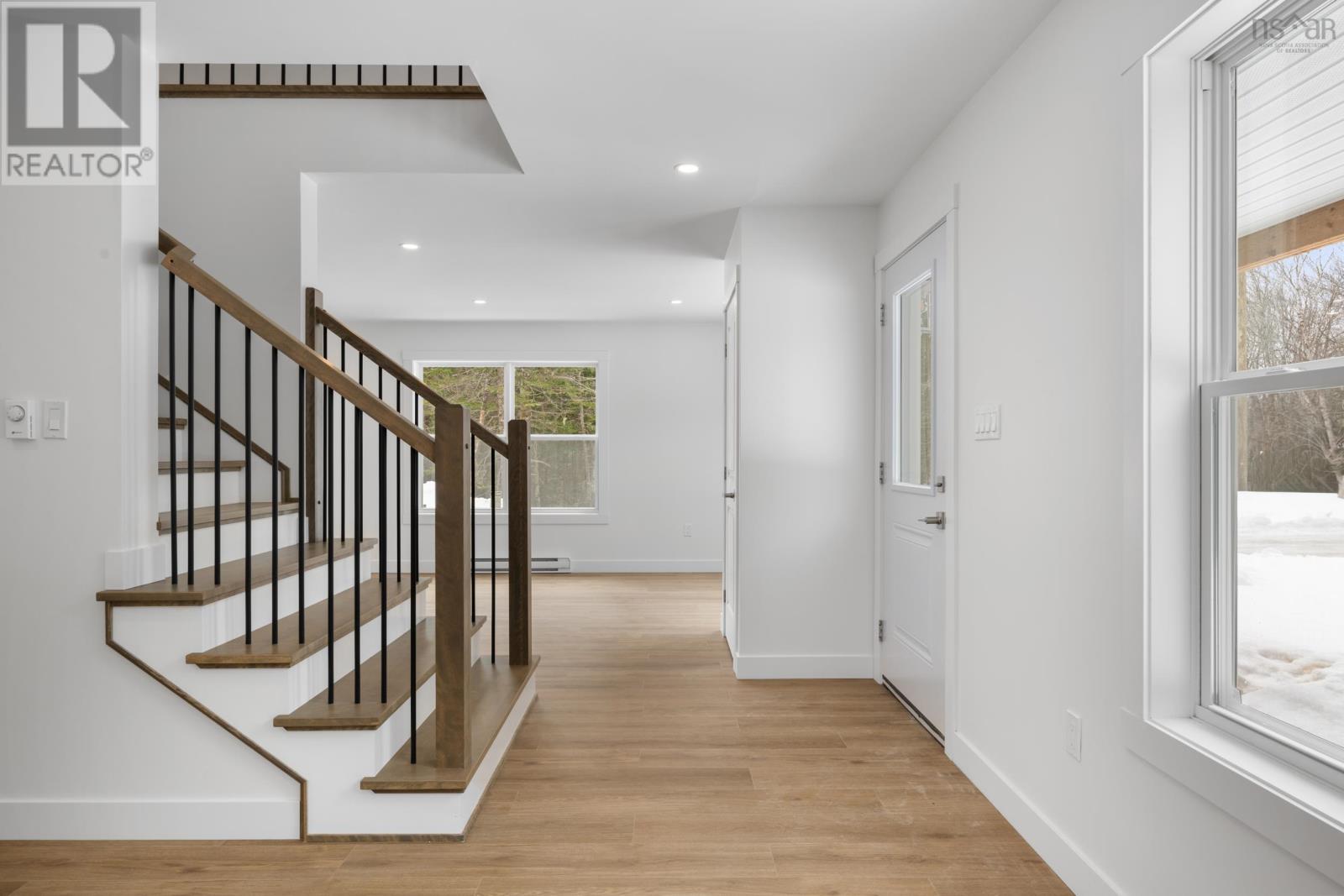 125 Burkes Road - 8