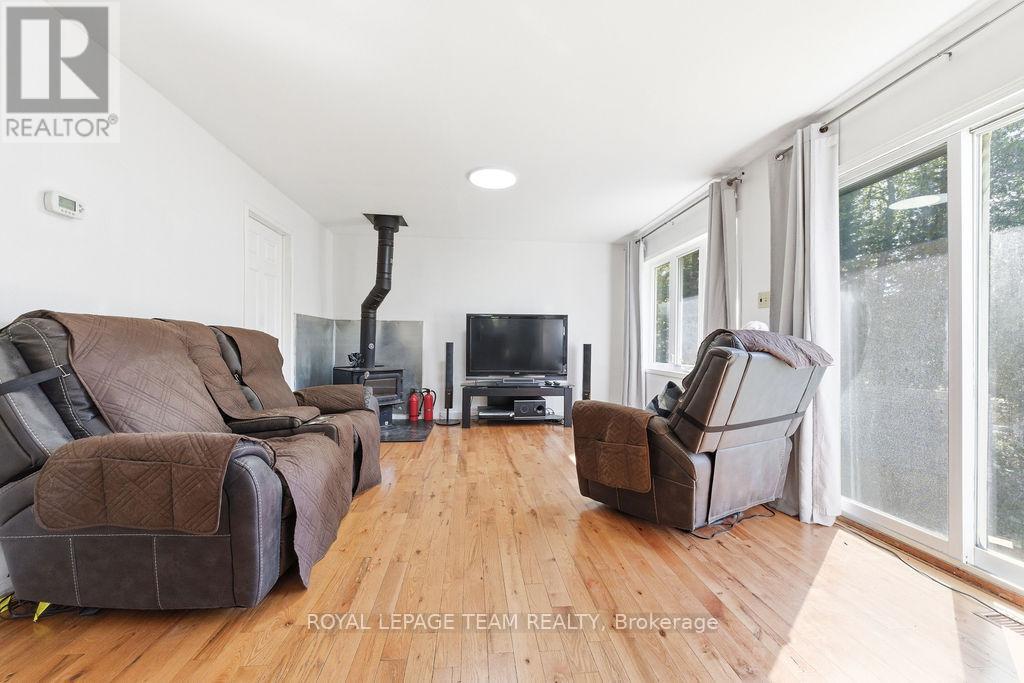 41 HARRISON TRAIL - 28