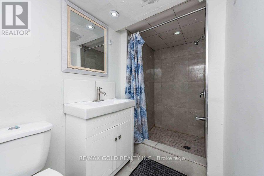 3430 CHIPLEY CRESCENT - 13
