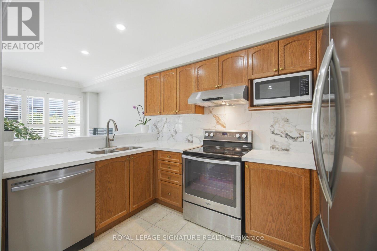 33 BAY BREEZE DRIVE - 11