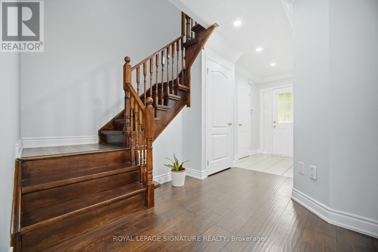 33 BAY BREEZE DRIVE - 21
