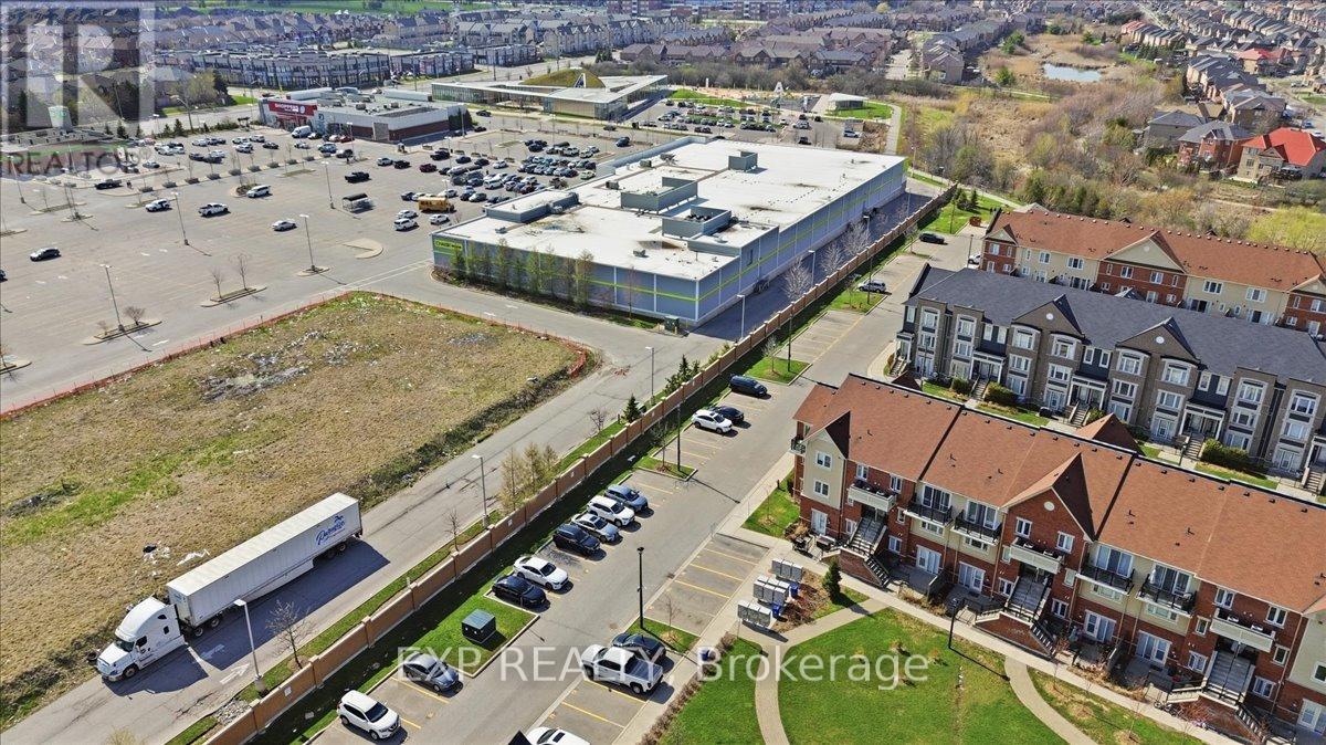 #197 250 SUNNY MEADOW BOULEVARD - 32