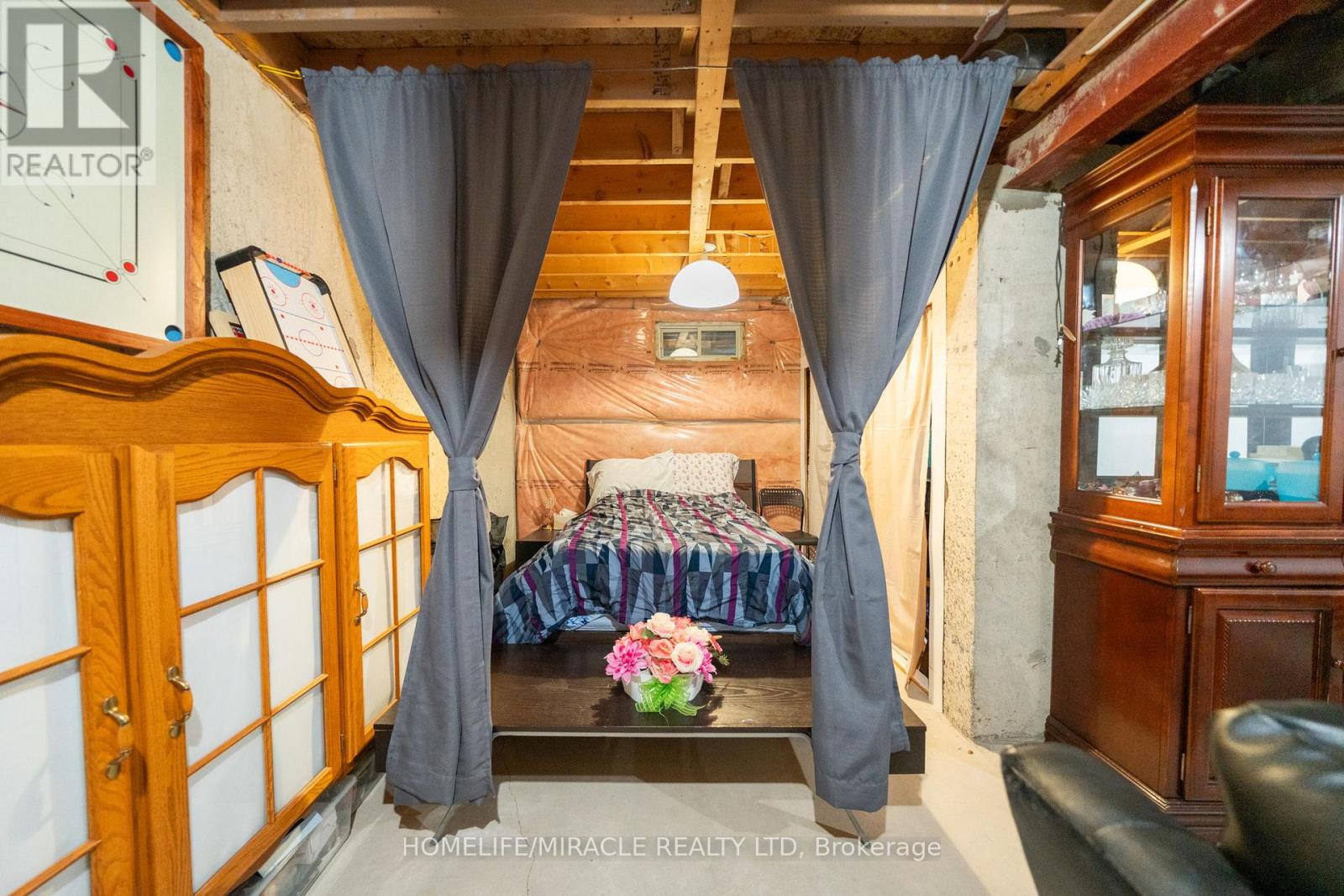 93 BRICKYARD WAY - 39