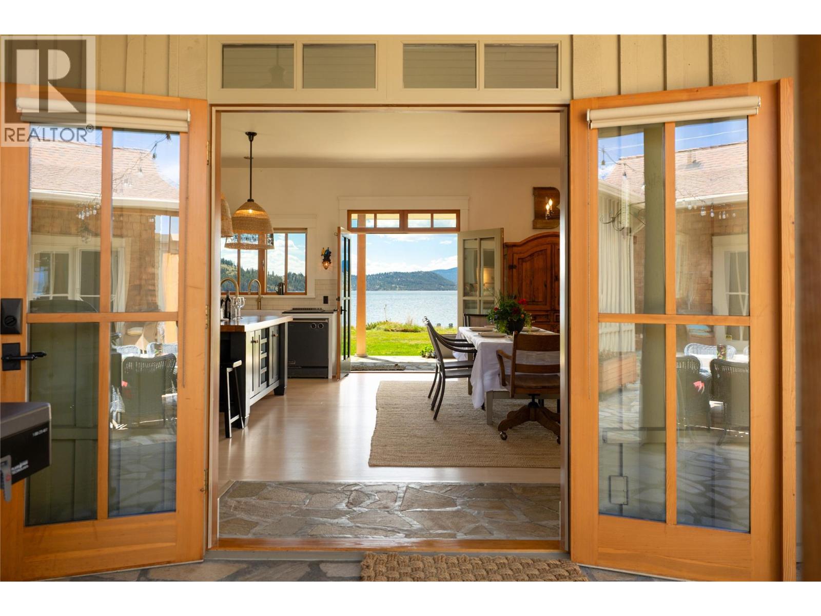 140 GOLDEN QUILL Trail - 48