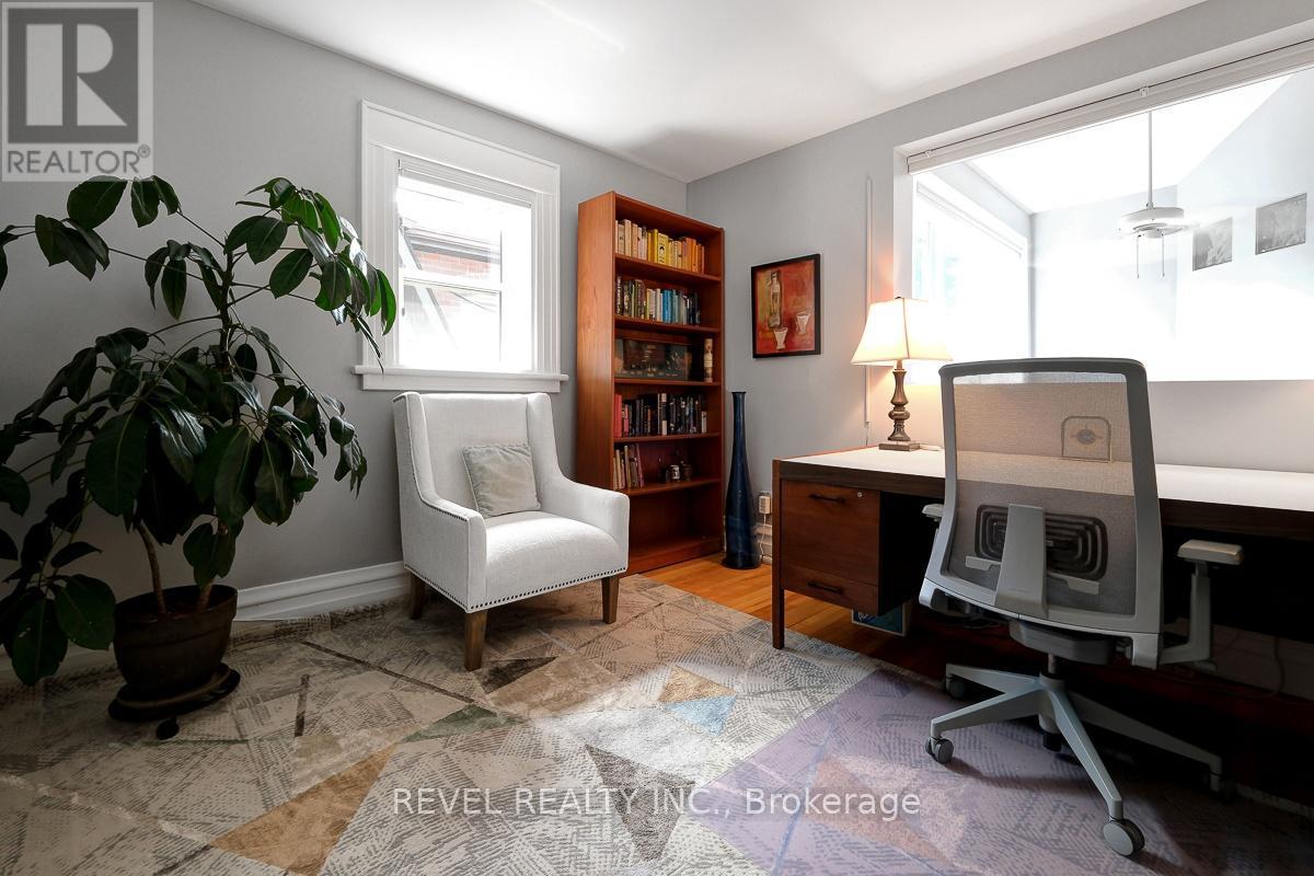 381 THIRD AVENUE - 33