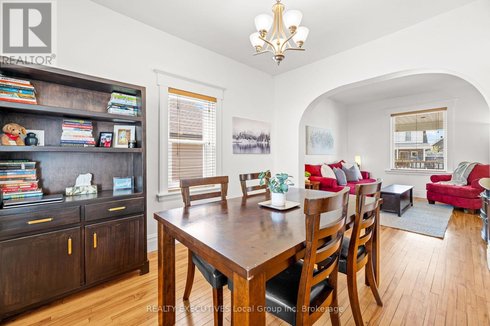1069 FERGUSON STREET - 10