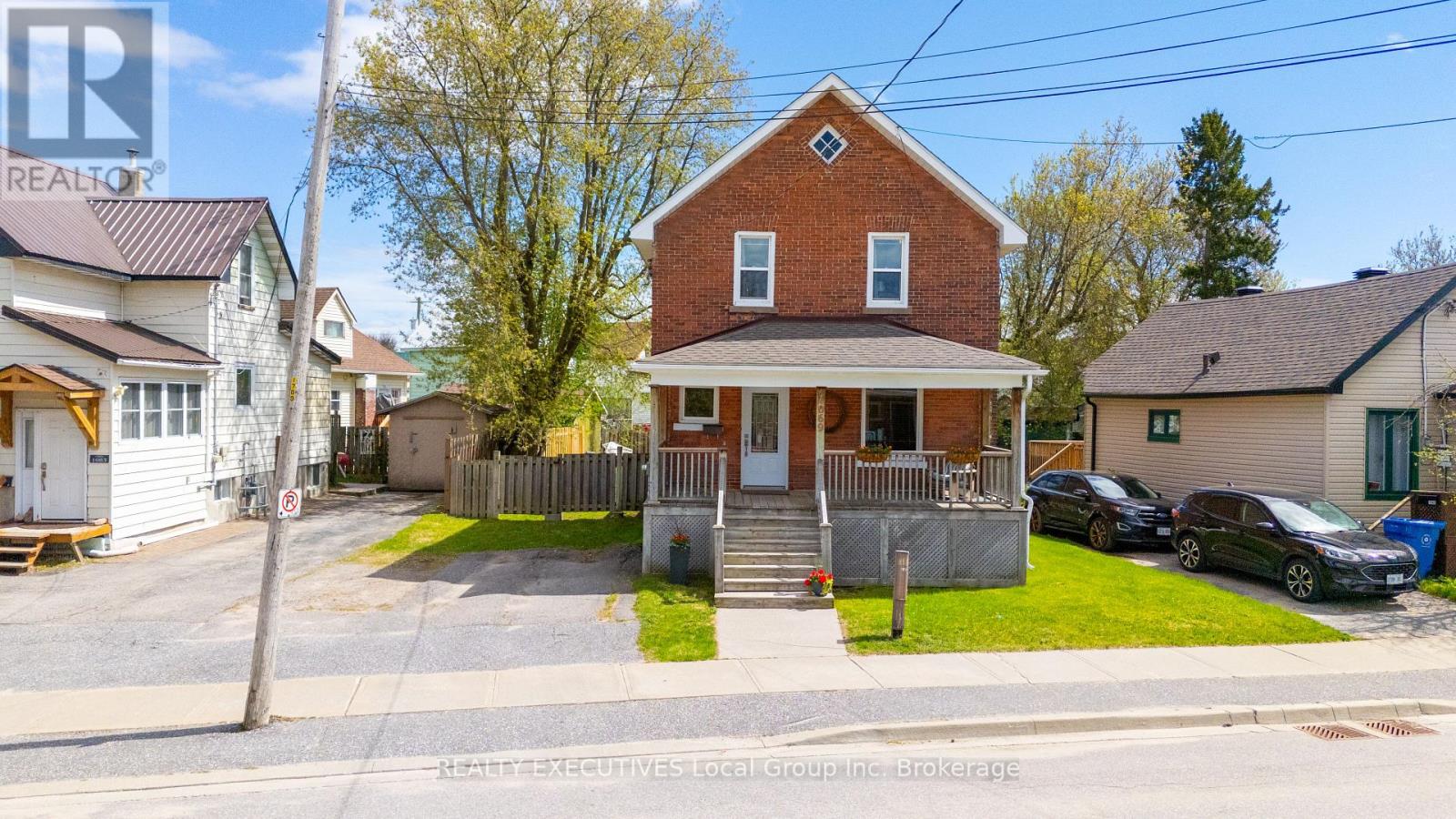1069 FERGUSON STREET - 36