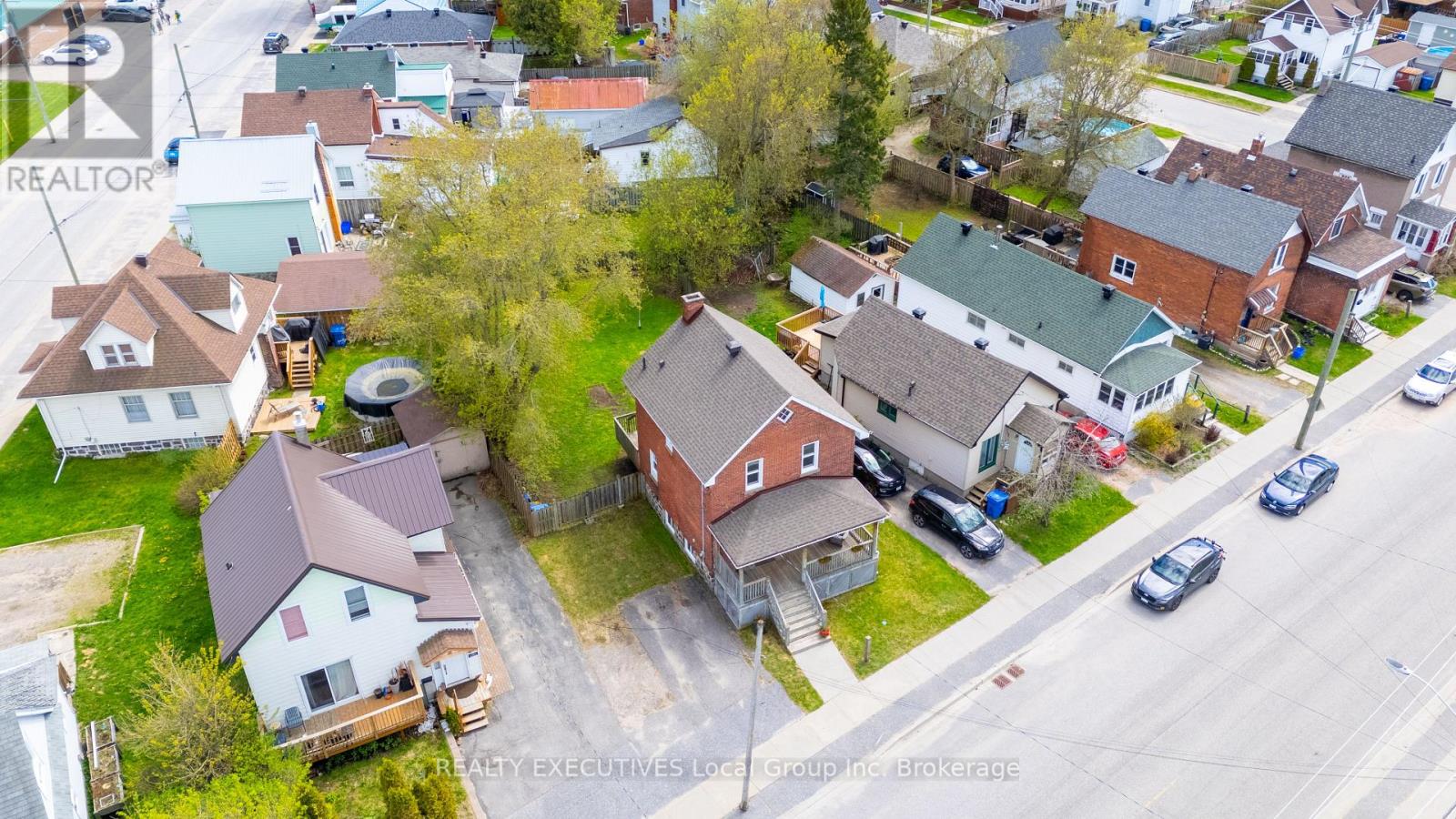 1069 FERGUSON STREET - 37