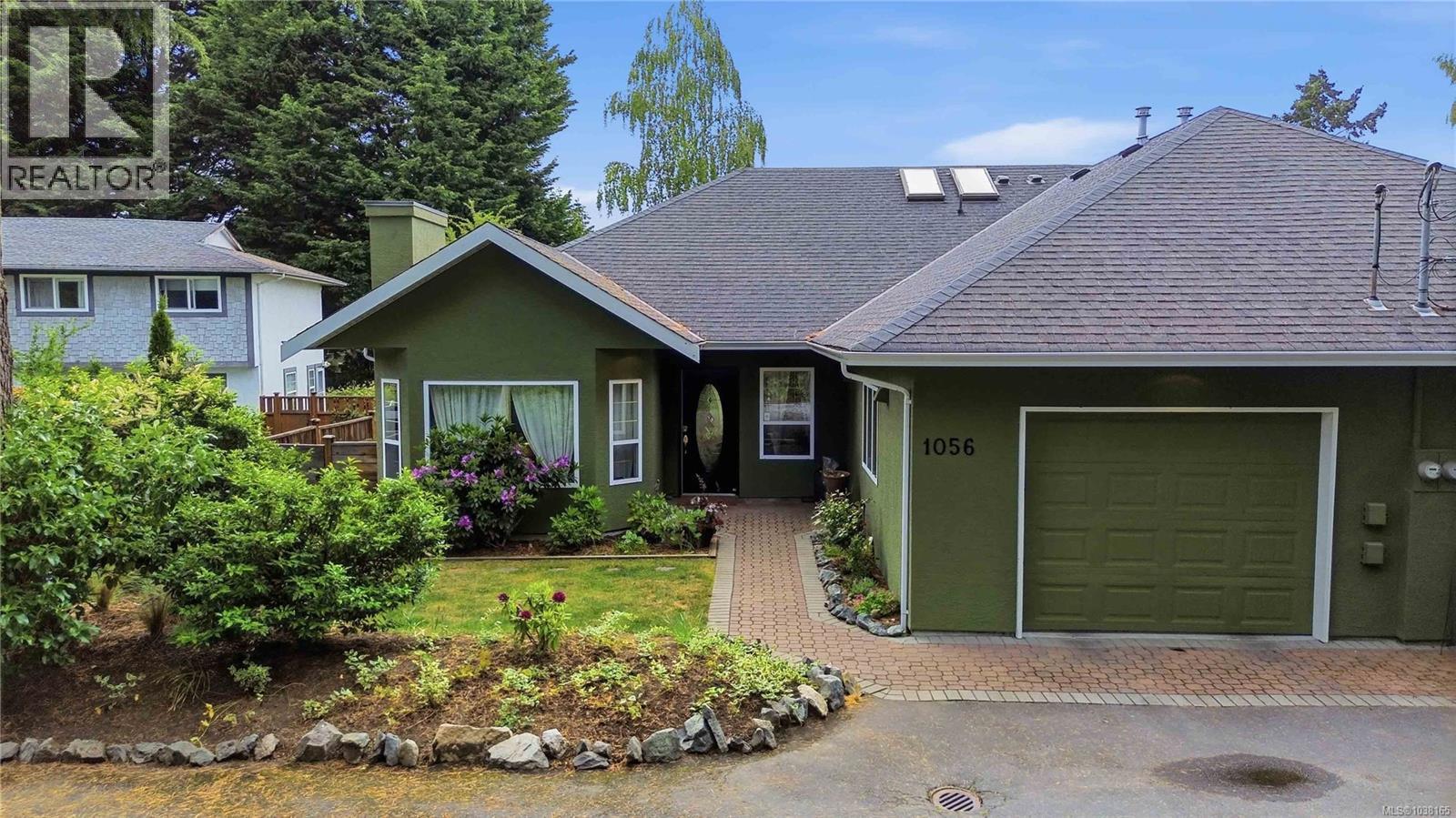 1056 Holly Park Rd - 1