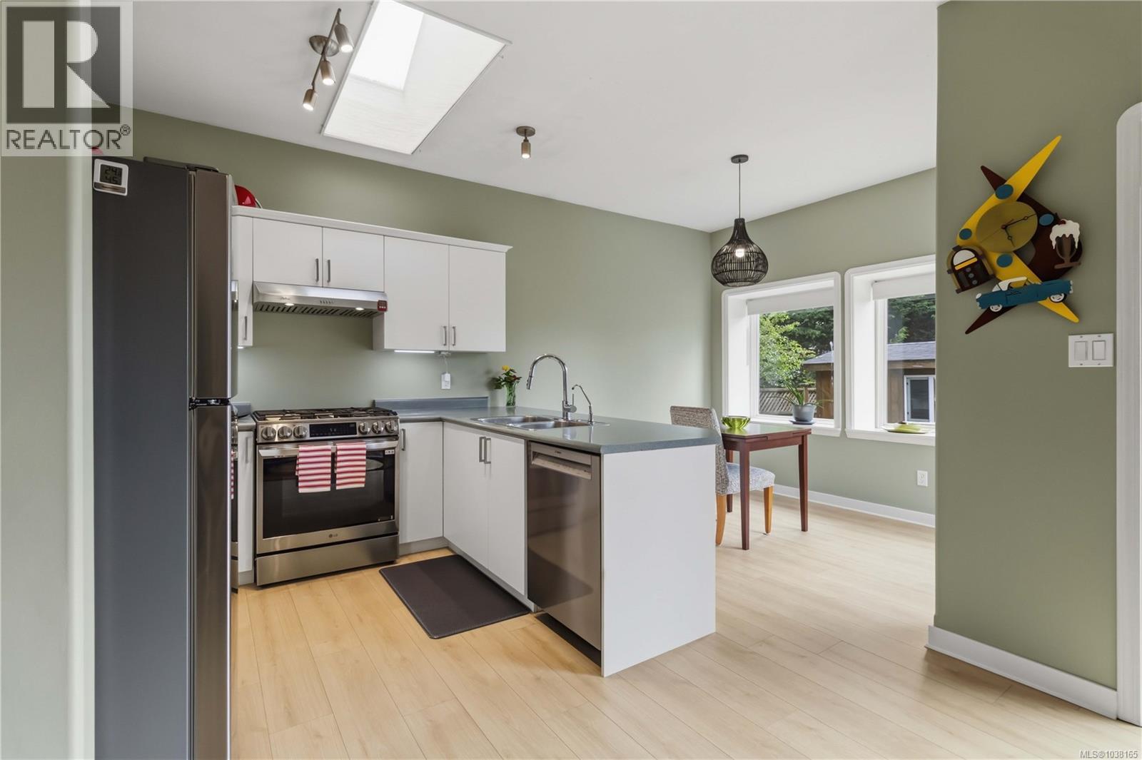1056 Holly Park Rd - 13