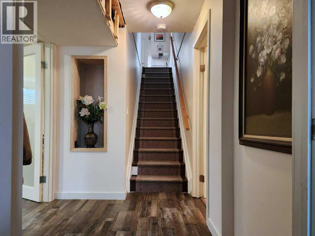 16 Mountview Place — photo 25