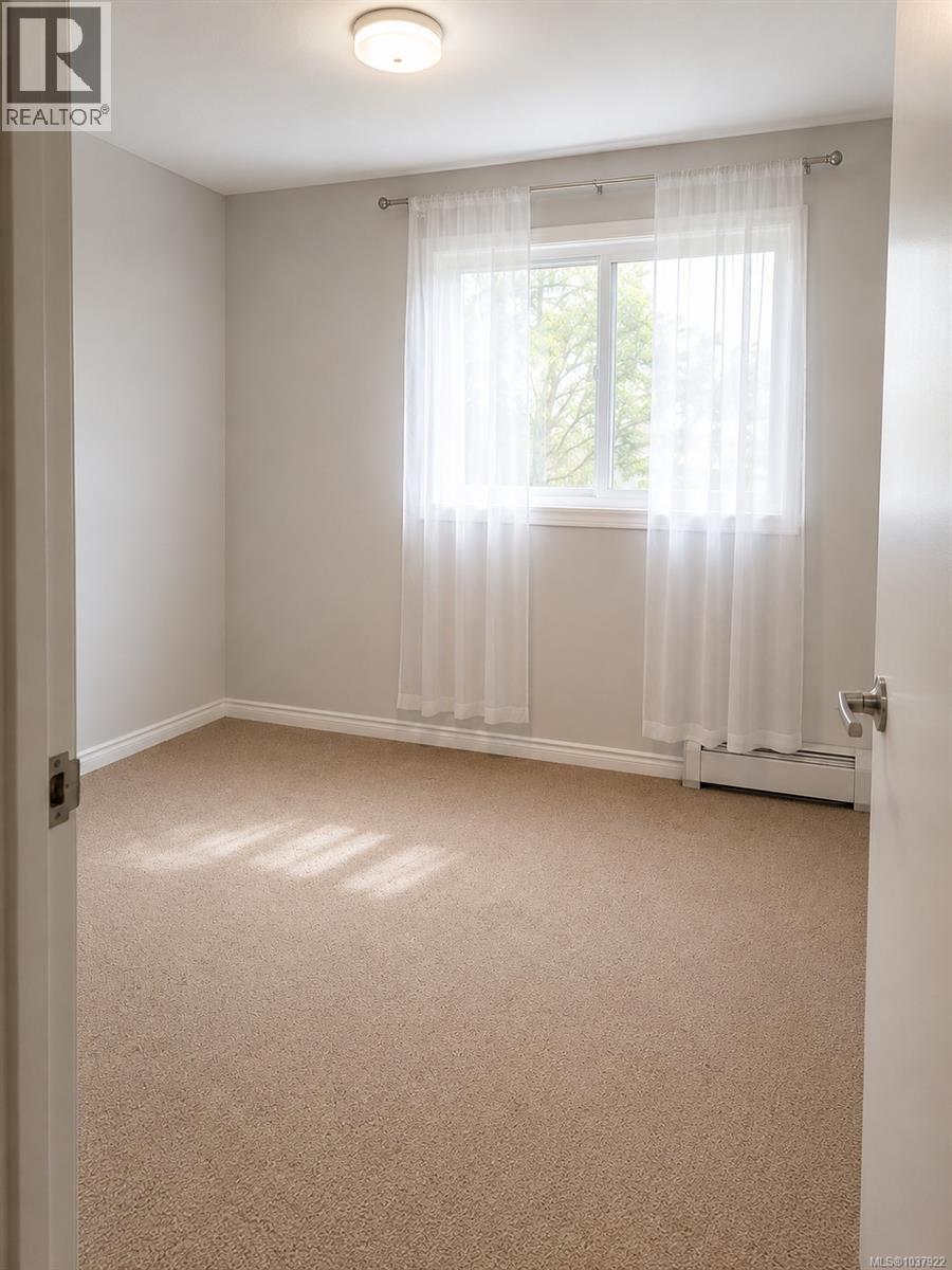 #314 7450 Rupert St - 11