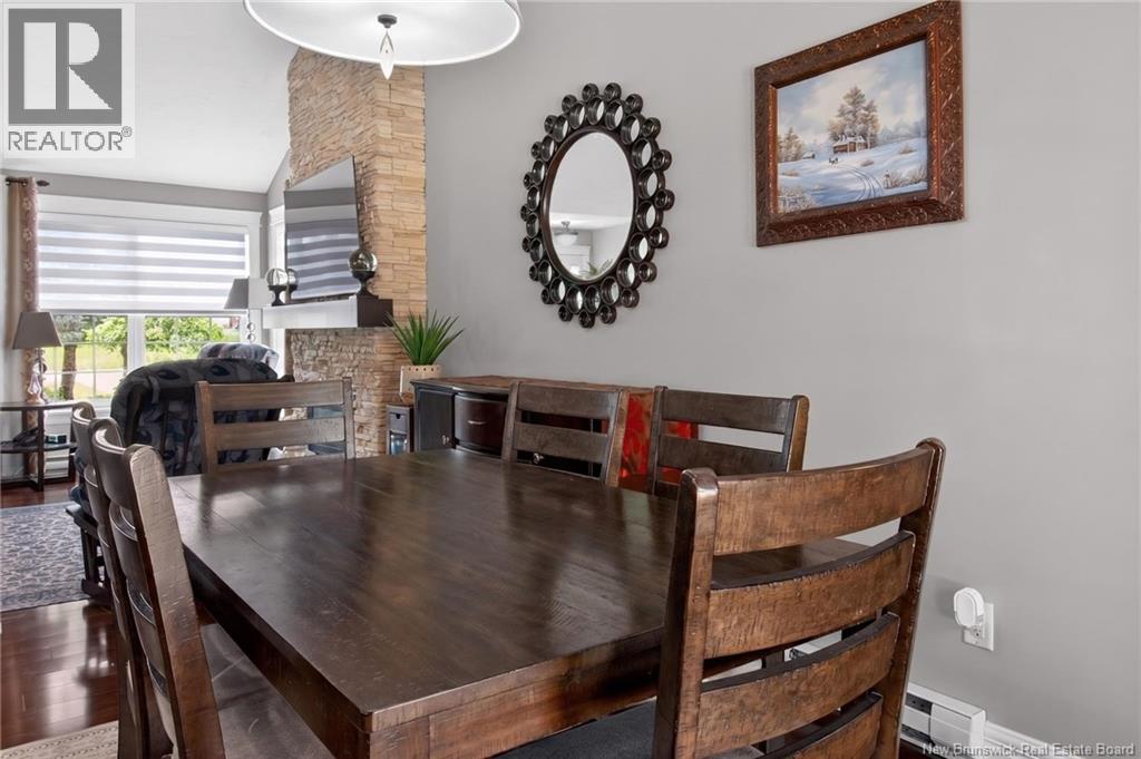 245 Yvon Street - 17