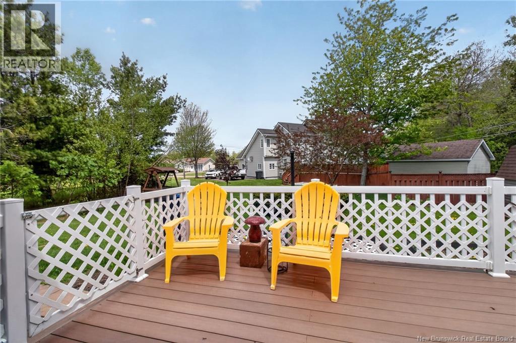 245 Yvon Street - 35