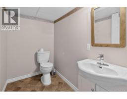 54 Peter Street, Salisbury, NB E4J2N9 Photo 36