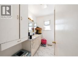 2148 Central Avenue, Port Coquitlam, BC V3C1V5 Photo 11