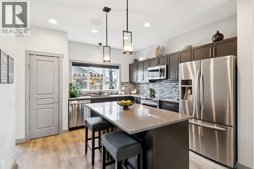216 Mahogany Grove SE - 6