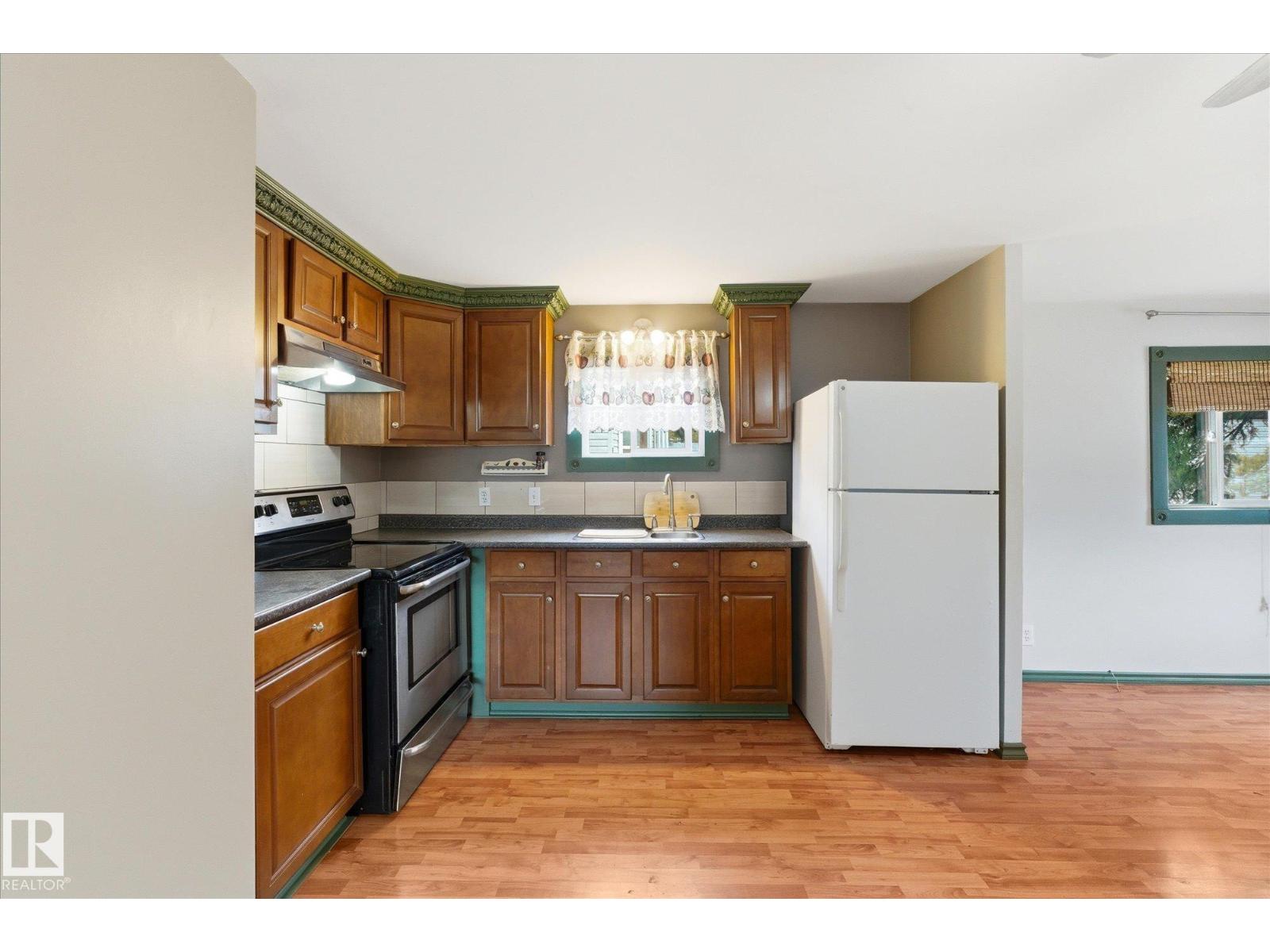164 305 Calahoo Road - 9