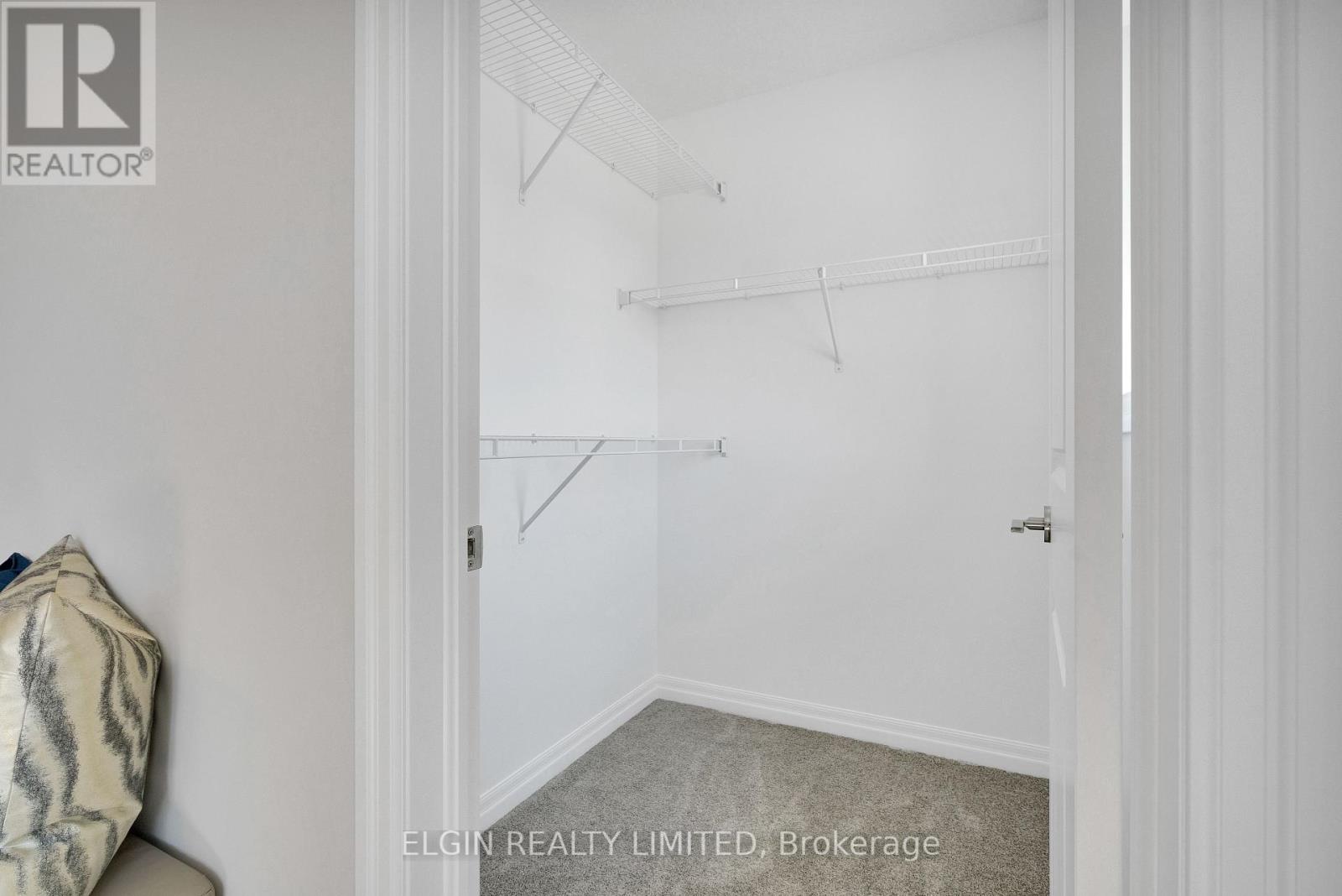 4 KEBA CRESCENT - 29